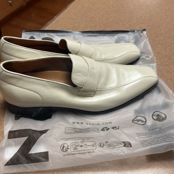 Hugo Boss Shoes - Picture 3 of 9